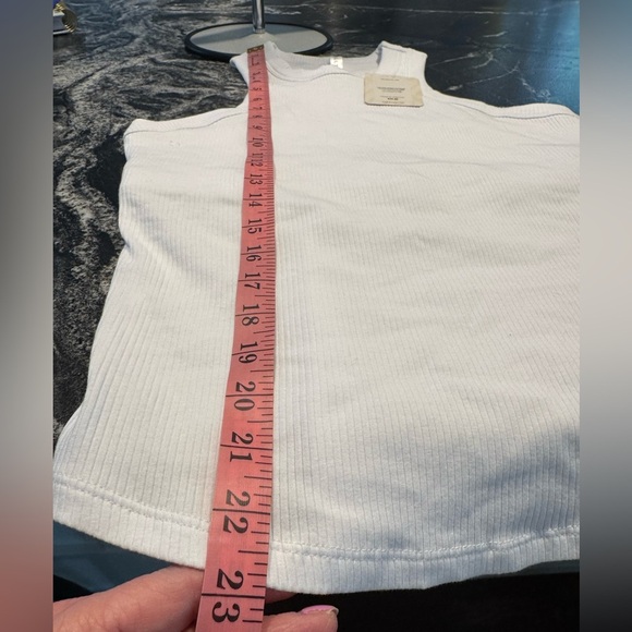 Fabletics NWT ribbed tank L - Picture 5 of 7